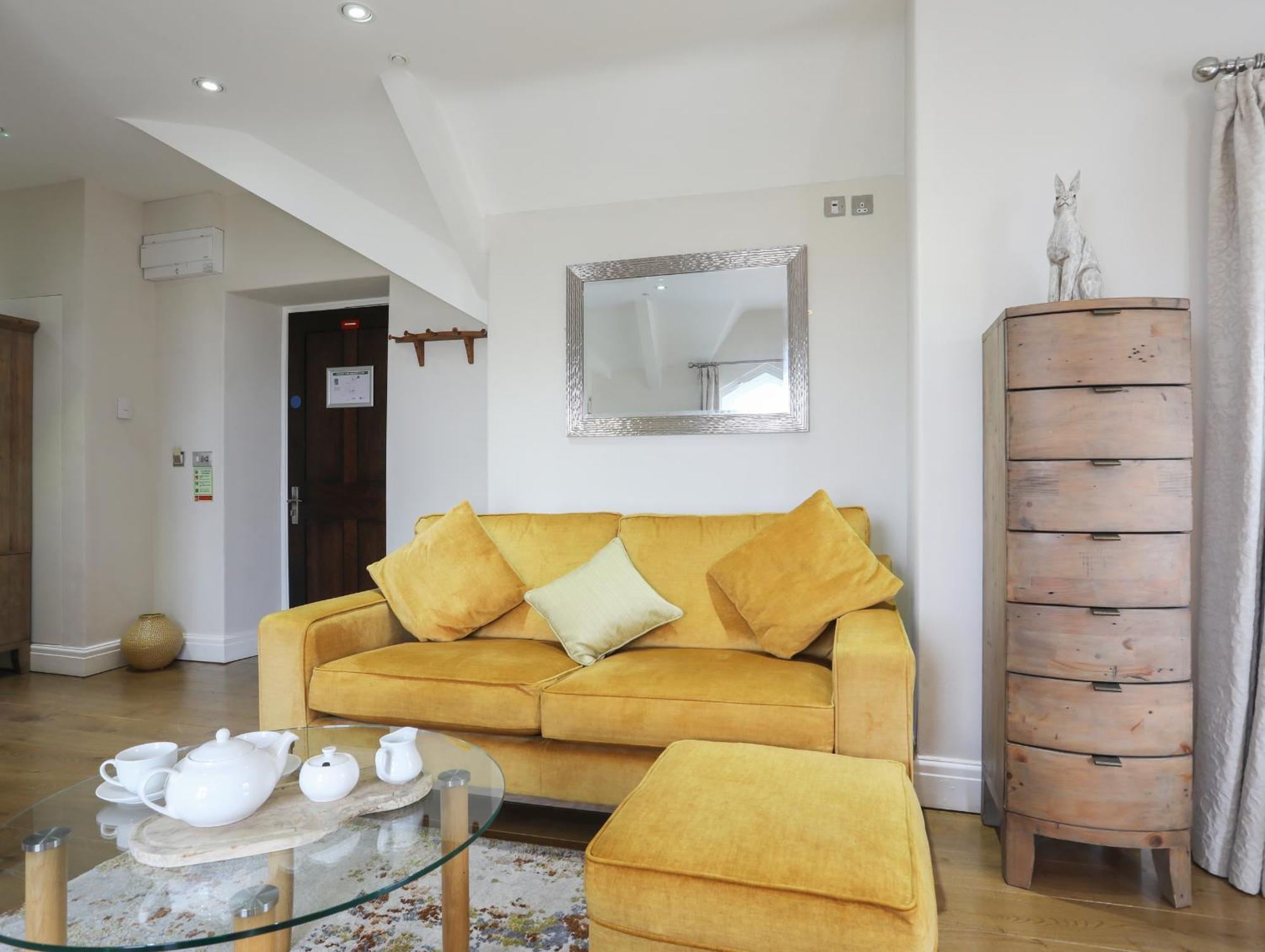Harlech Apartments - Gwern エクステリア 写真