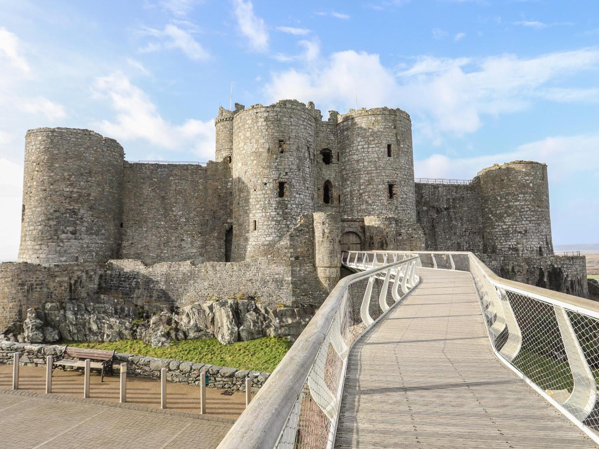 Harlech Apartments - Gwern エクステリア 写真